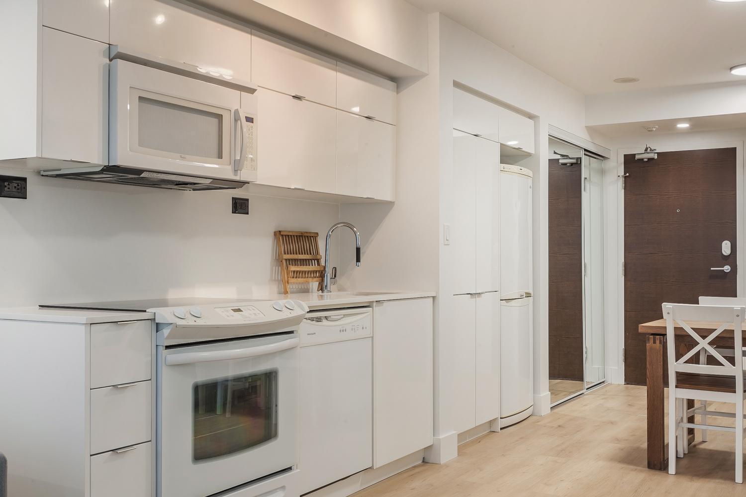 Cozy 2Br Close To Cn Tower & Harbourfront Toronto Kültér fotó